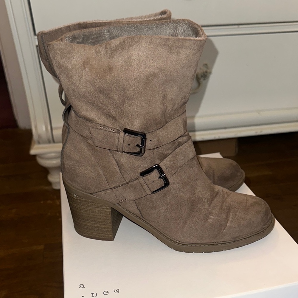 A New Day Women's Tan Ankle Boots